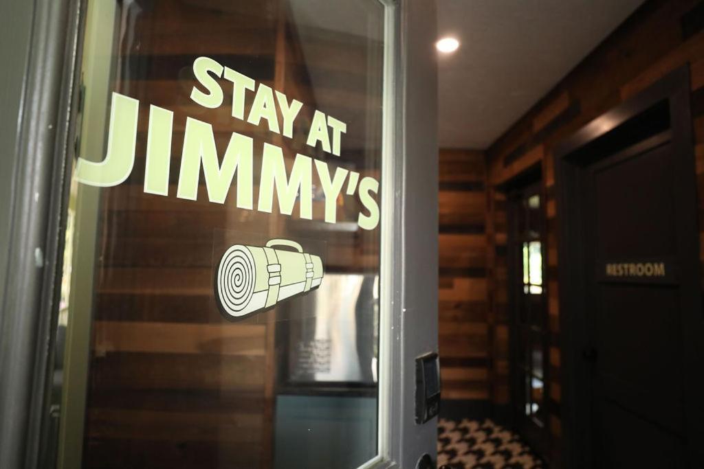 Stay At Jimmy'S Woodstock Bagian luar foto