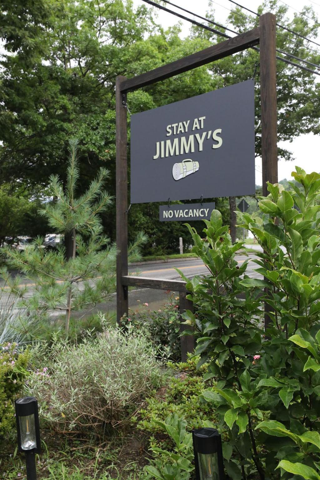 Stay At Jimmy'S Woodstock Bagian luar foto